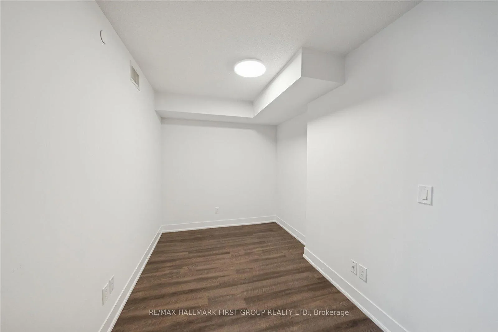 Photo 9 of Unit 1203, 1255 Bayly Street, Pickering, Bay Ridges — HOMEH