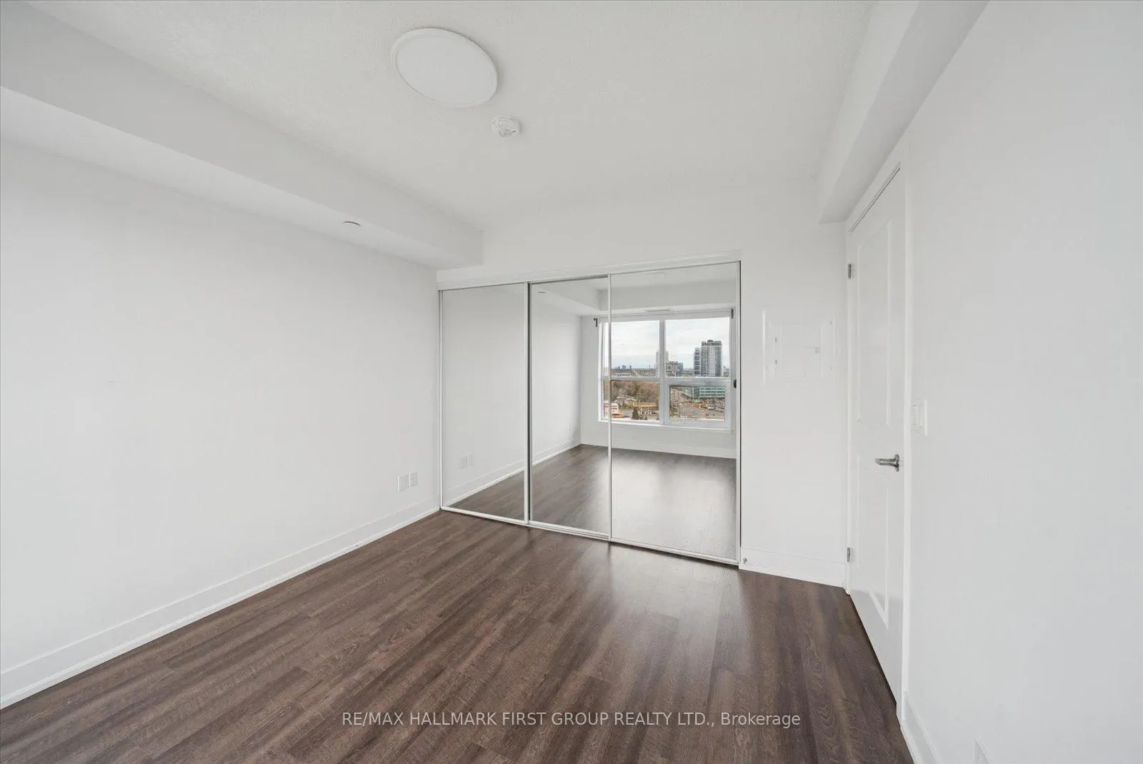Photo 15 of Unit 1203, 1255 Bayly Street, Pickering, Bay Ridges — HOMEH