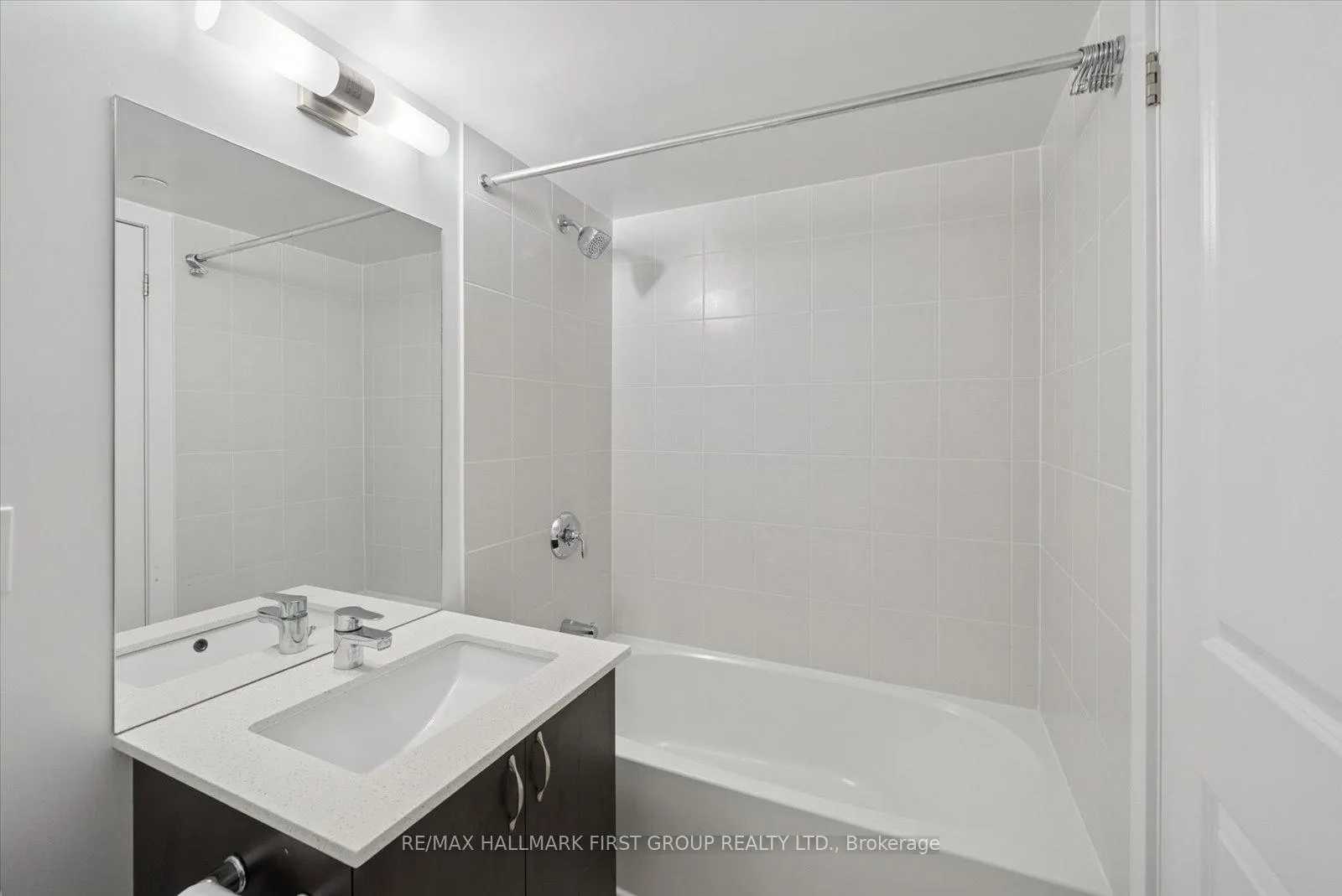 Photo 16 of Unit 1203, 1255 Bayly Street, Pickering, Bay Ridges — HOMEH