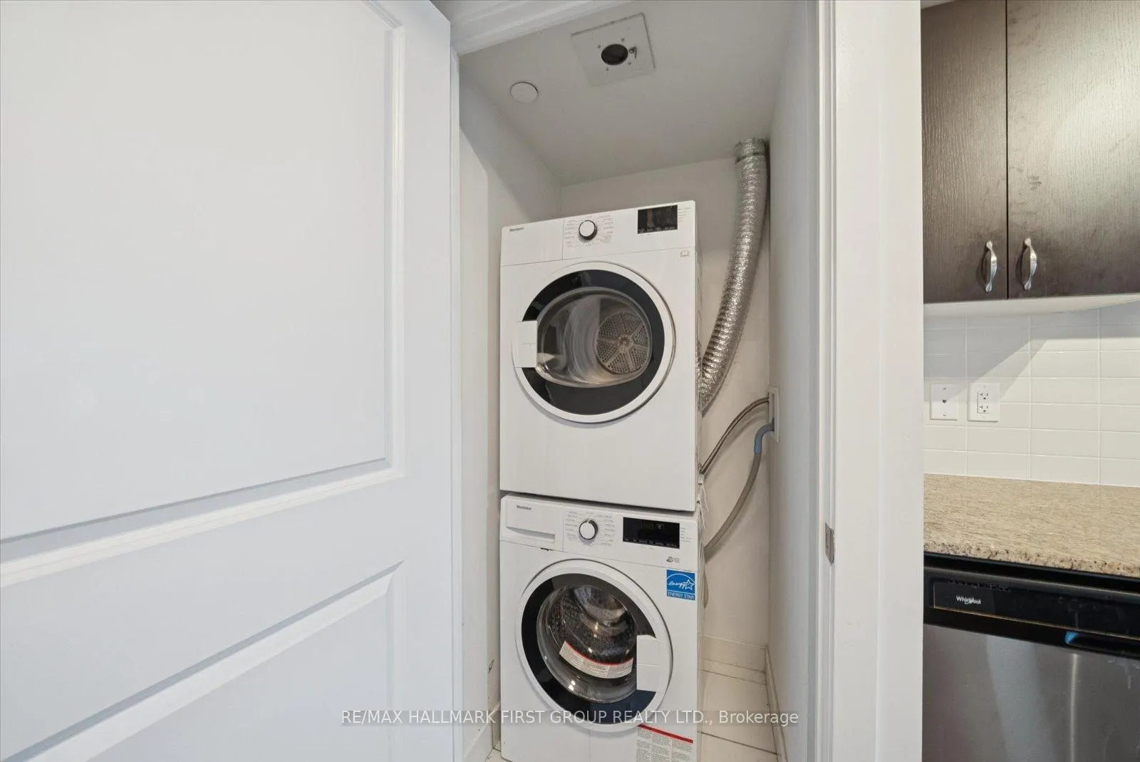 Photo 17 of Unit 1203, 1255 Bayly Street, Pickering, Bay Ridges — HOMEH