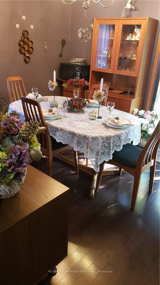 Photo 7 of 251 East 31st Street, Hamilton, Eastmount — HOMEH