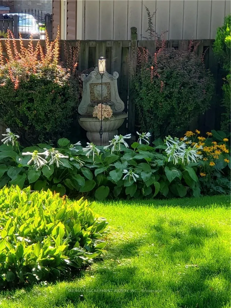 Photo 25 of 251 East 31st Street, Hamilton, Eastmount — HOMEH