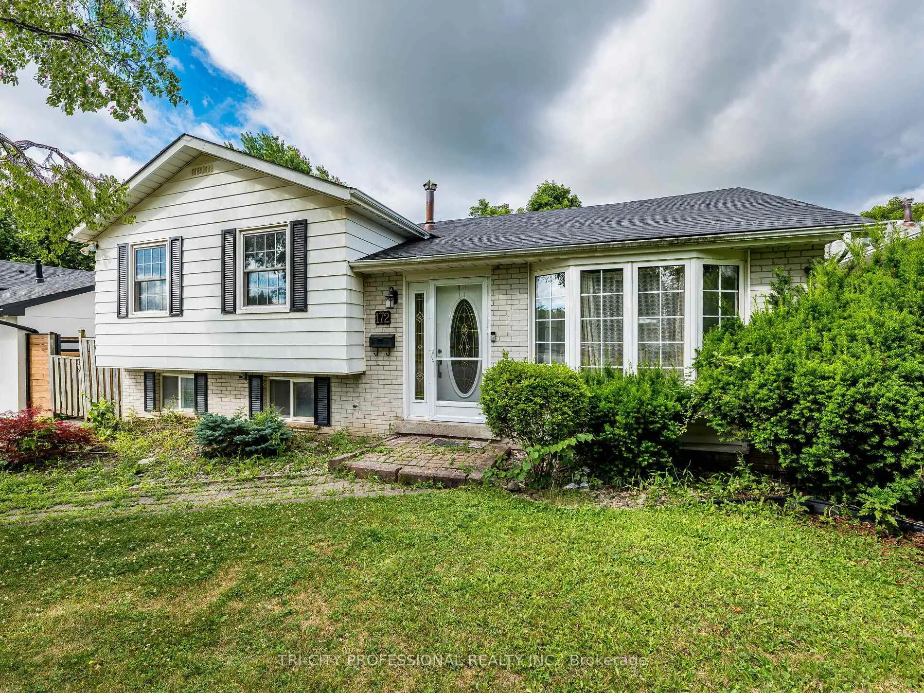 Photo 4 of 172 Mountainview Road S, Halton Hills, Georgetown — HOMEH
