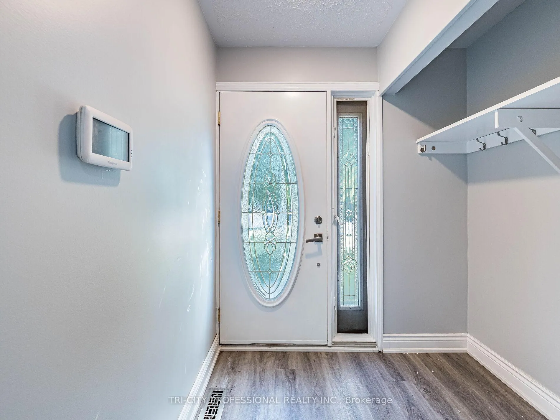Photo 10 of 172 Mountainview Road S, Halton Hills, Georgetown — HOMEH
