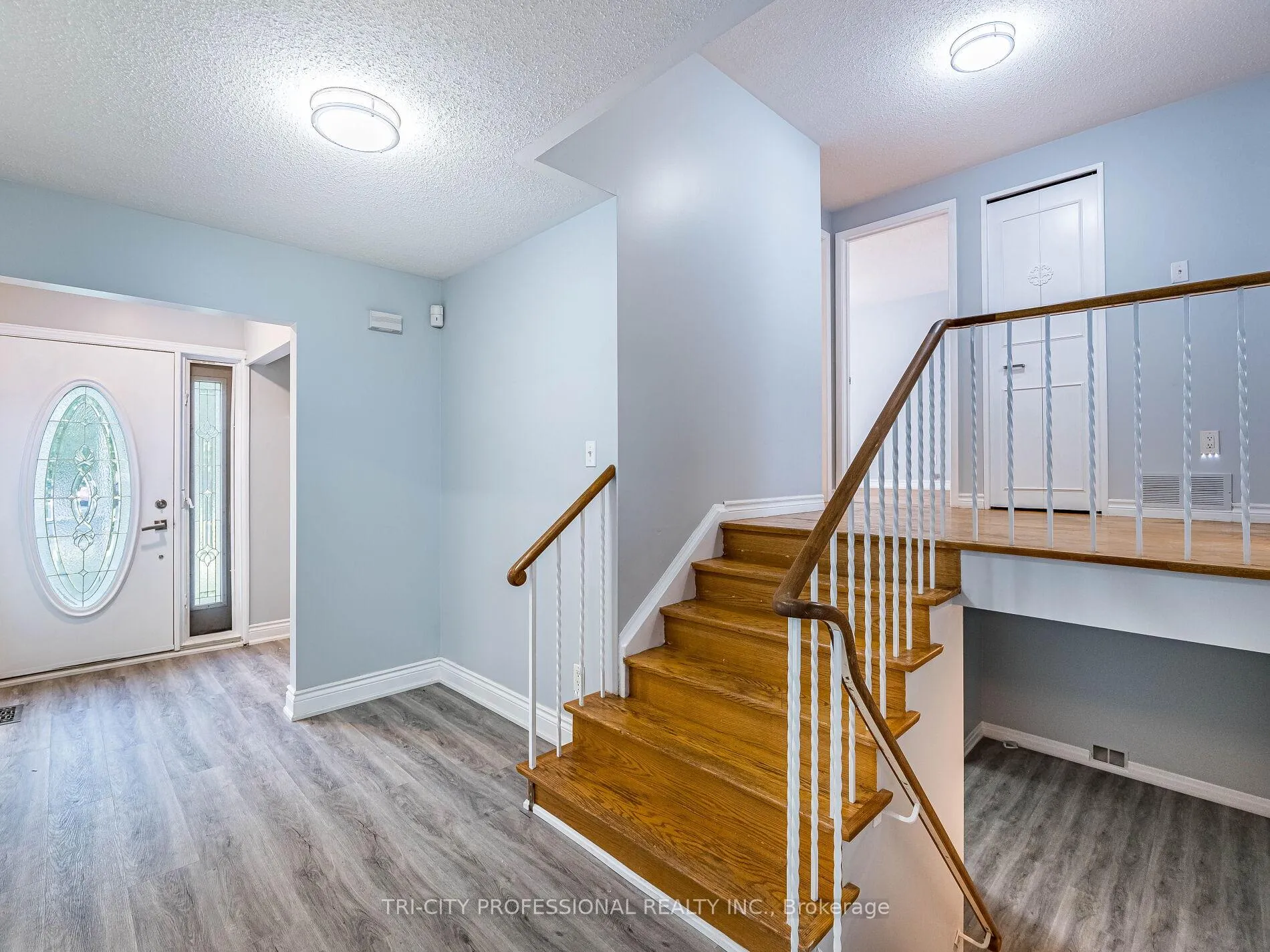 Photo 11 of 172 Mountainview Road S, Halton Hills, Georgetown — HOMEH