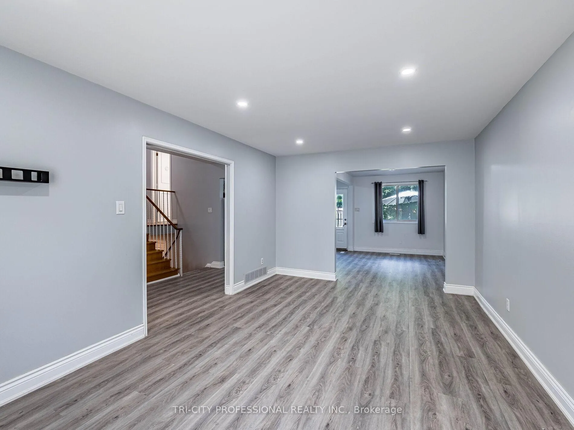 Photo 15 of 172 Mountainview Road S, Halton Hills, Georgetown — HOMEH