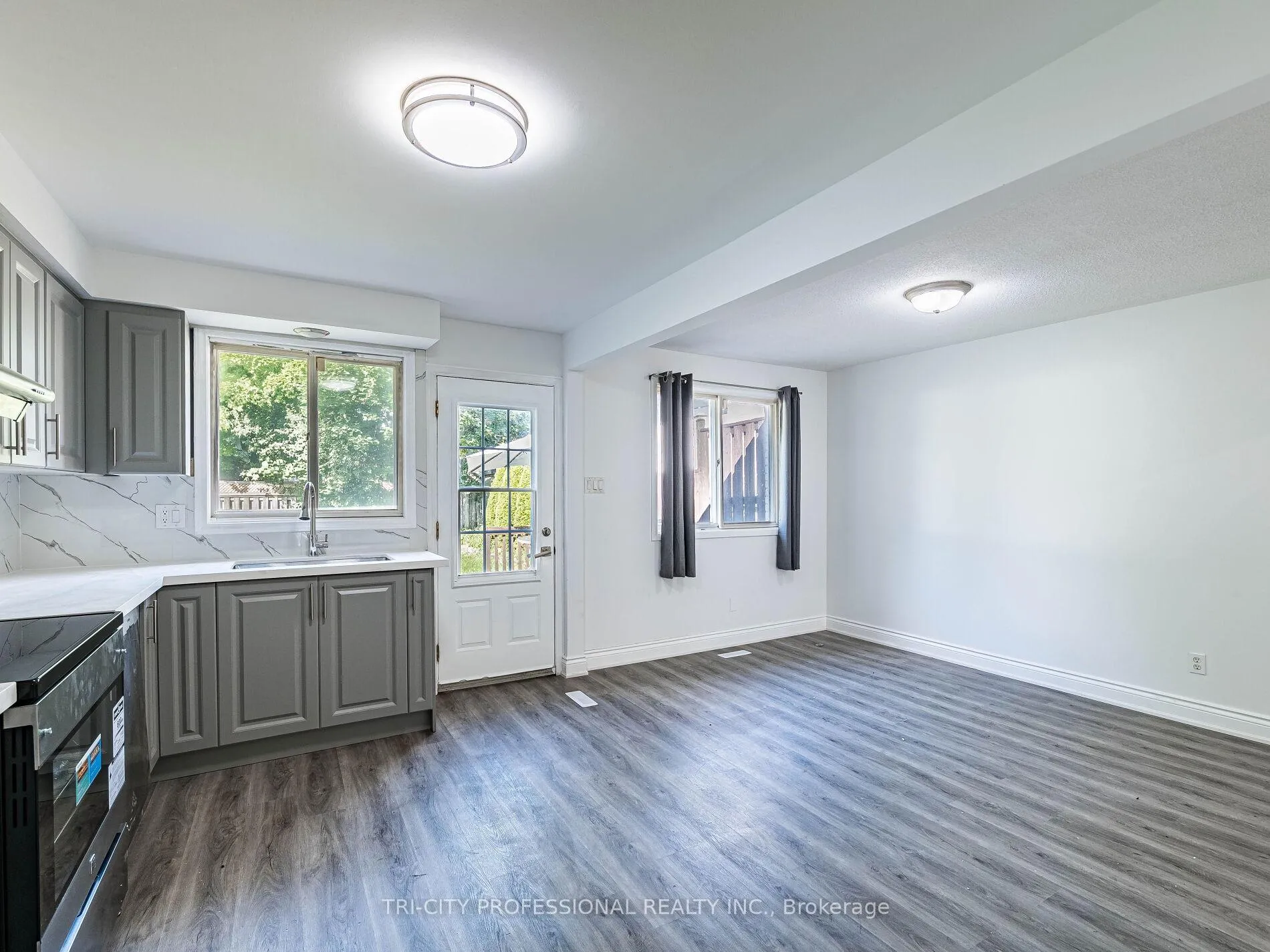 Photo 22 of 172 Mountainview Road S, Halton Hills, Georgetown — HOMEH