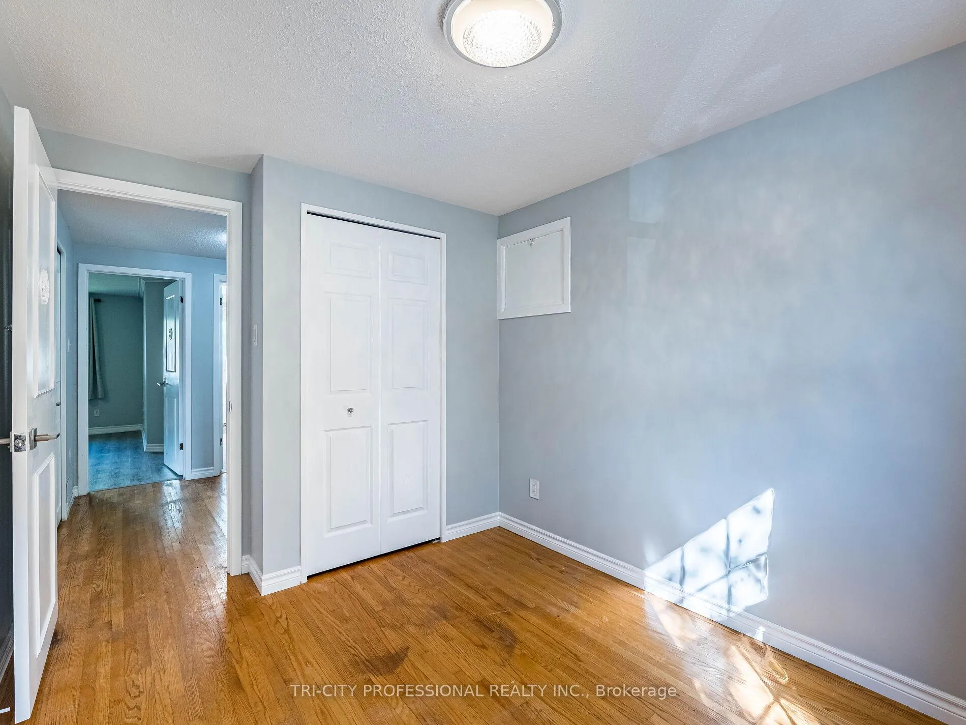 Photo 25 of 172 Mountainview Road S, Halton Hills, Georgetown — HOMEH