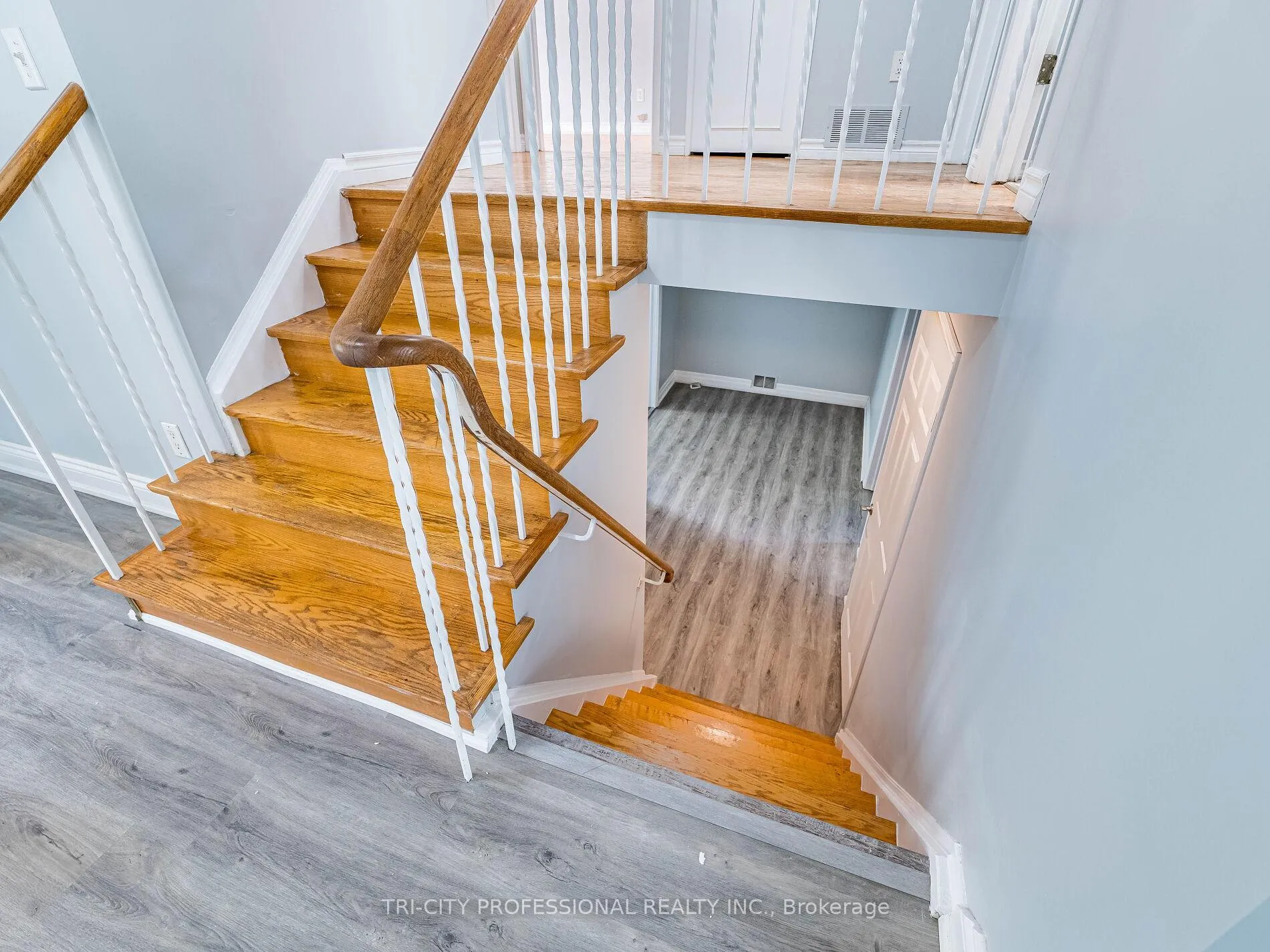 Photo 31 of 172 Mountainview Road S, Halton Hills, Georgetown — HOMEH