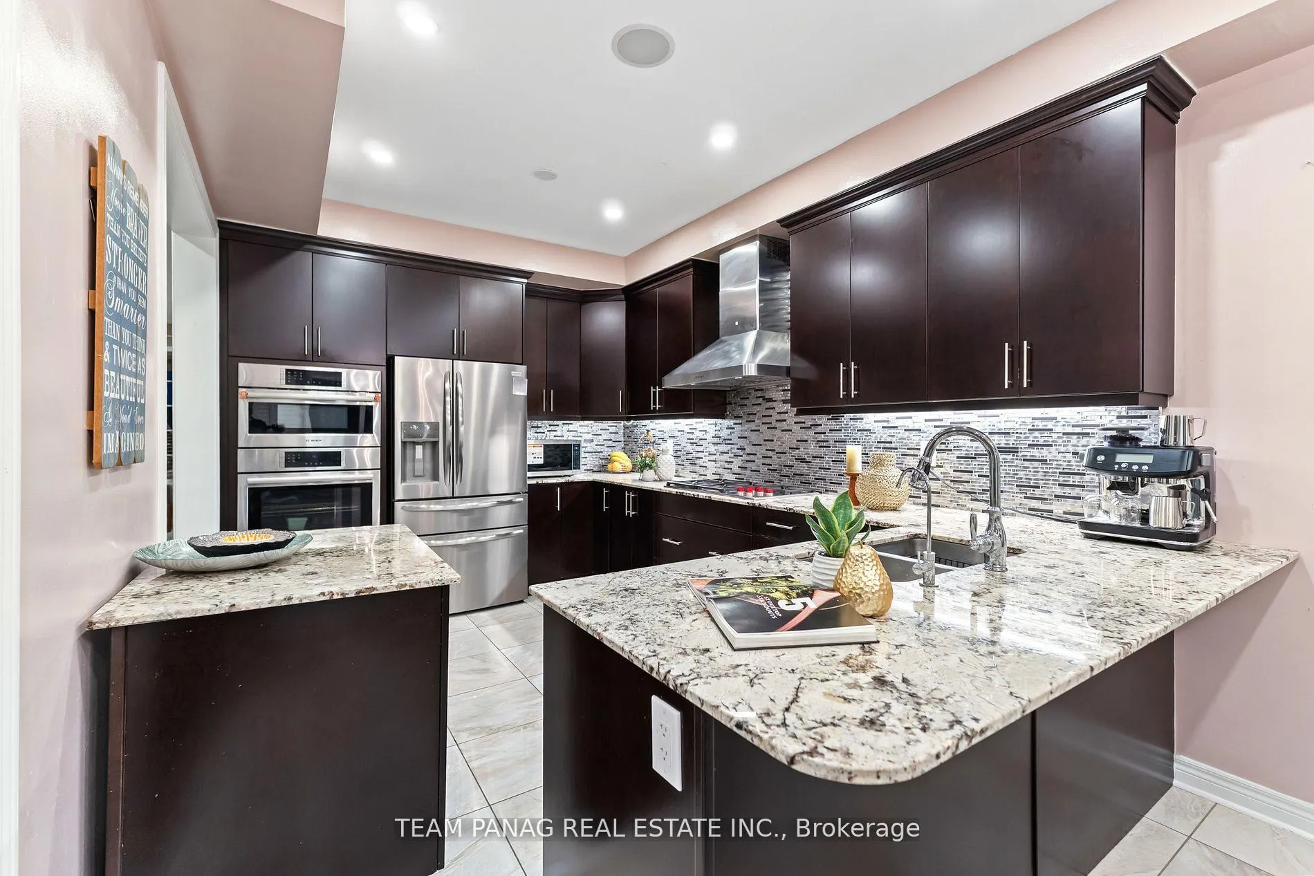 Photo 9 of 22 Cedarsprings Way, Brampton, Sandringham-Wellington — HOMEH