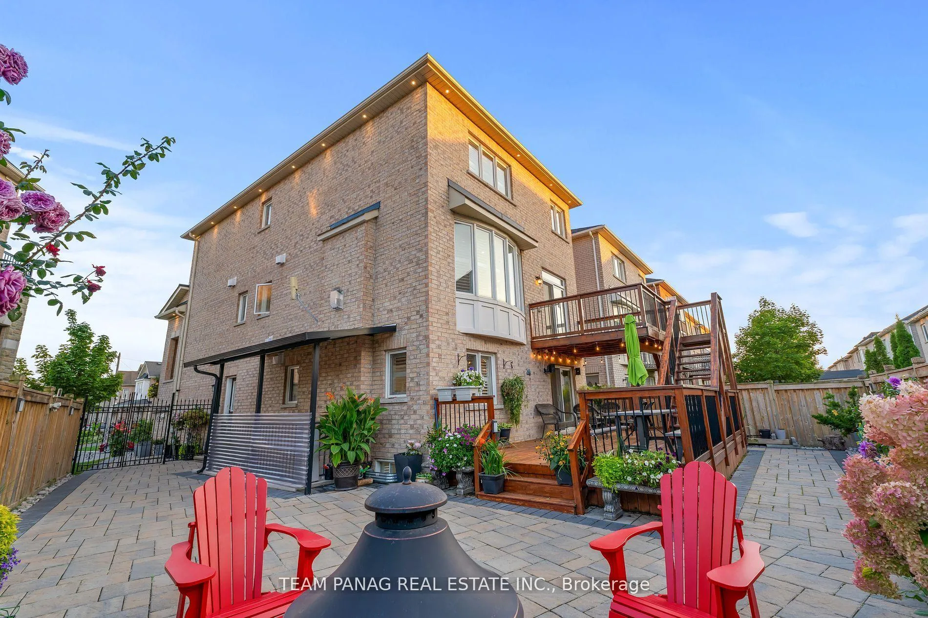 Photo 41 of 22 Cedarsprings Way, Brampton, Sandringham-Wellington — HOMEH