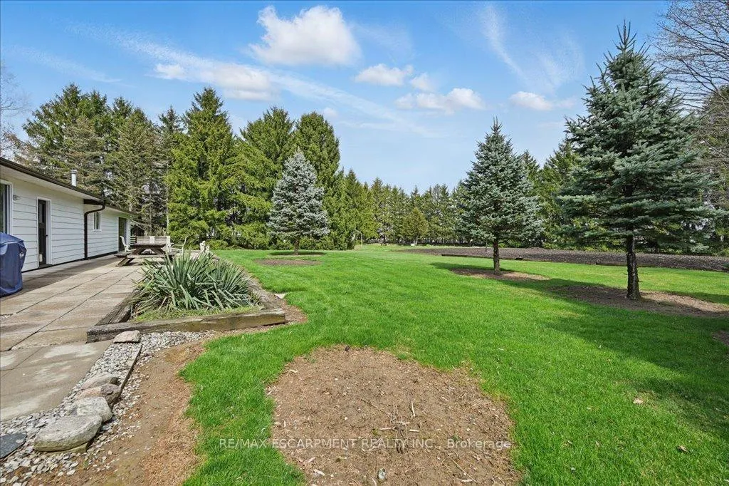 Photo 35 of 874 Robinson Road, Haldimand, Dunnville — HOMEH