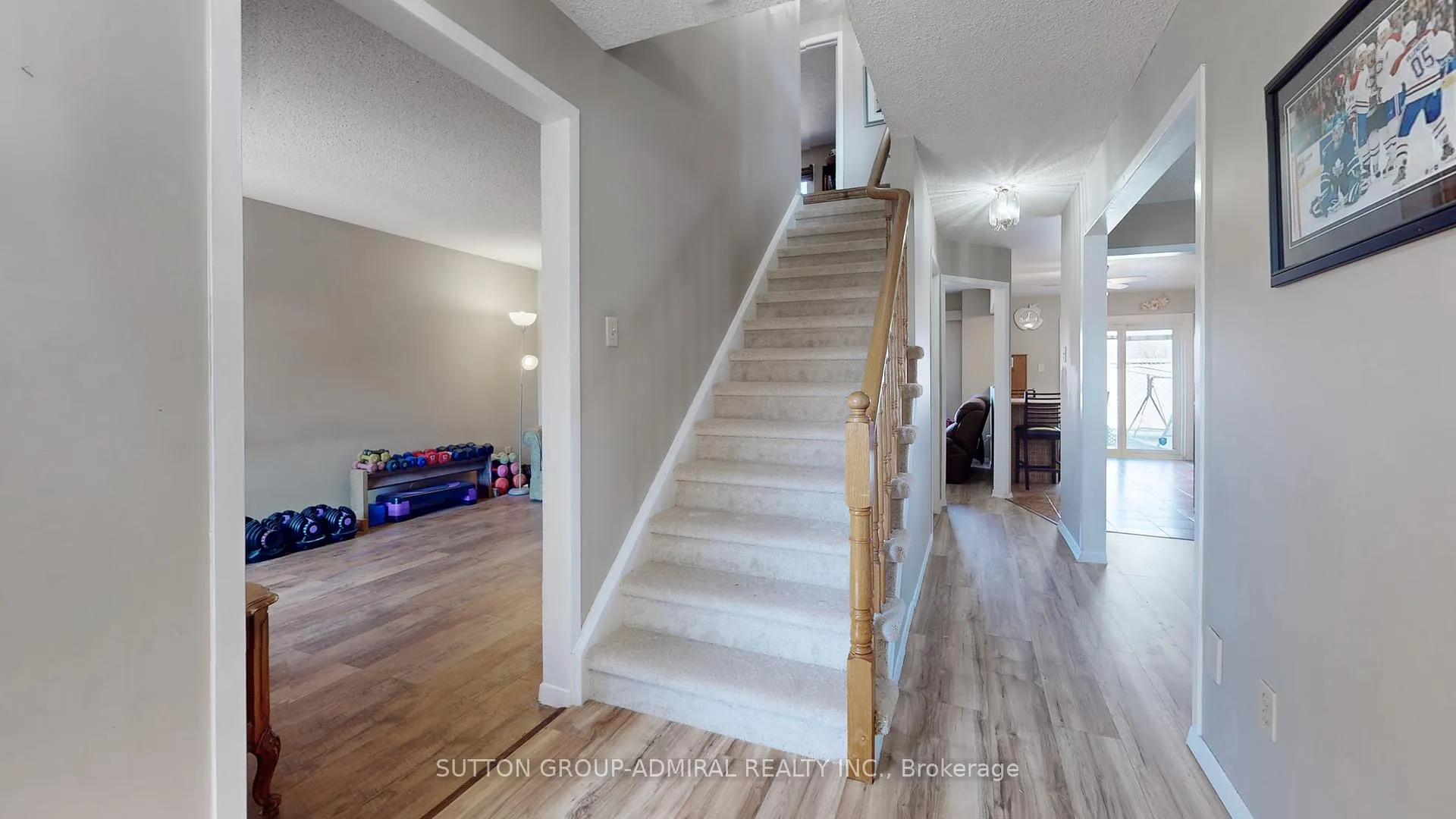 Photo 5 of 68 Patterson Crescent, Ajax, Central — HOMEH