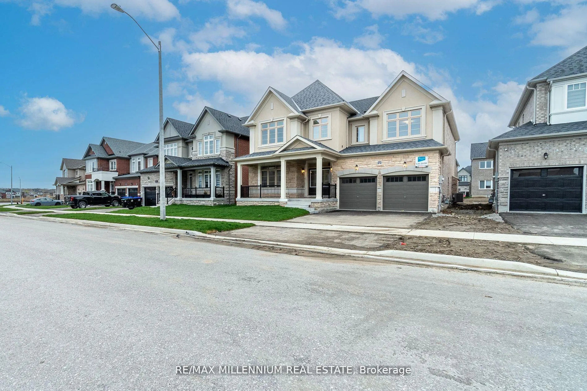Front of 1640 Corsal Court