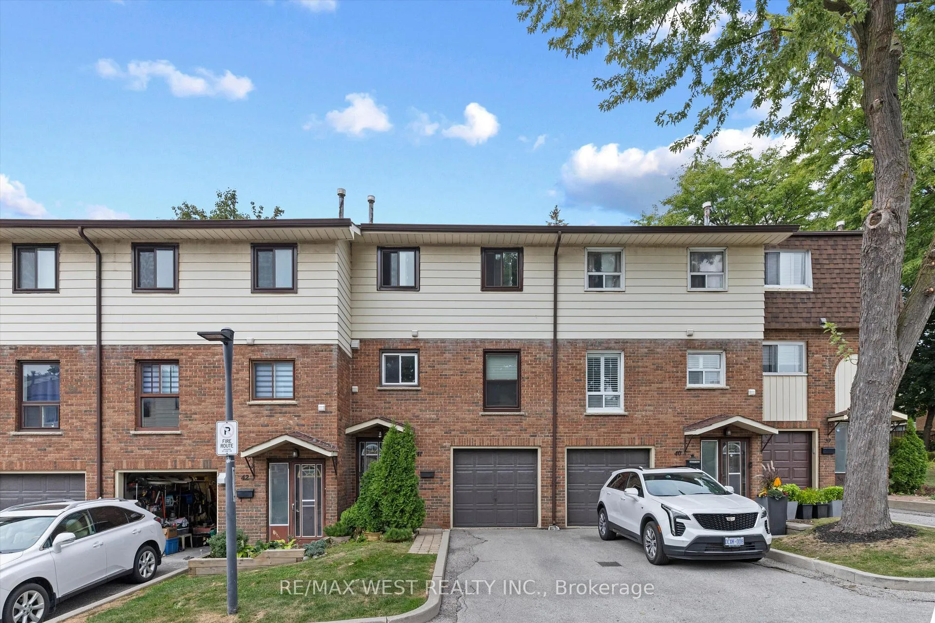 Photo 1 of Unit 41, 88 Rainbow Drive, Vaughan, West Woodbridge — HOMEH
