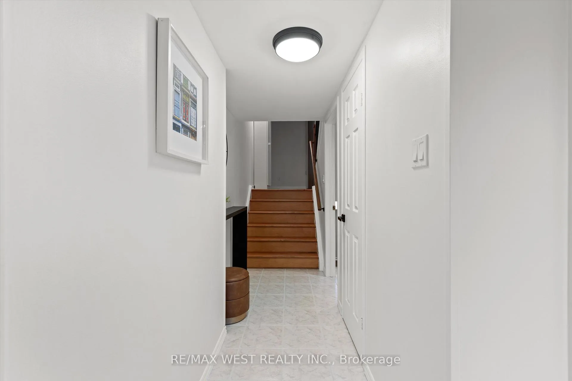 Photo 5 of Unit 41, 88 Rainbow Drive, Vaughan, West Woodbridge — HOMEH