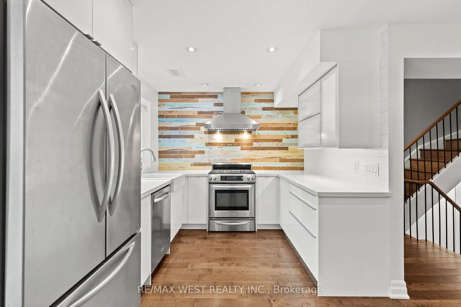 Photo 13 of Unit 41, 88 Rainbow Drive, Vaughan, West Woodbridge — HOMEH