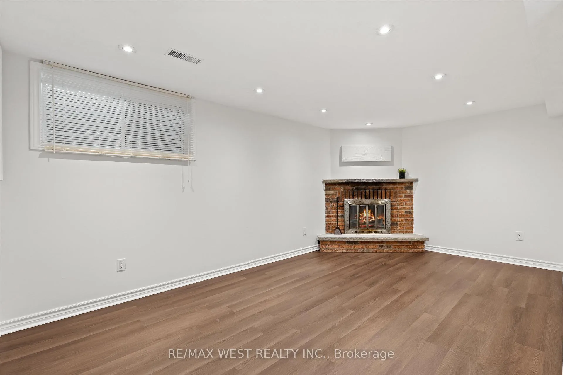 Photo 22 of Unit 41, 88 Rainbow Drive, Vaughan, West Woodbridge — HOMEH