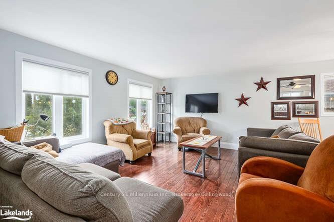 Photo 4 of 96 Lockhart Road, Collingwood — HOMEH