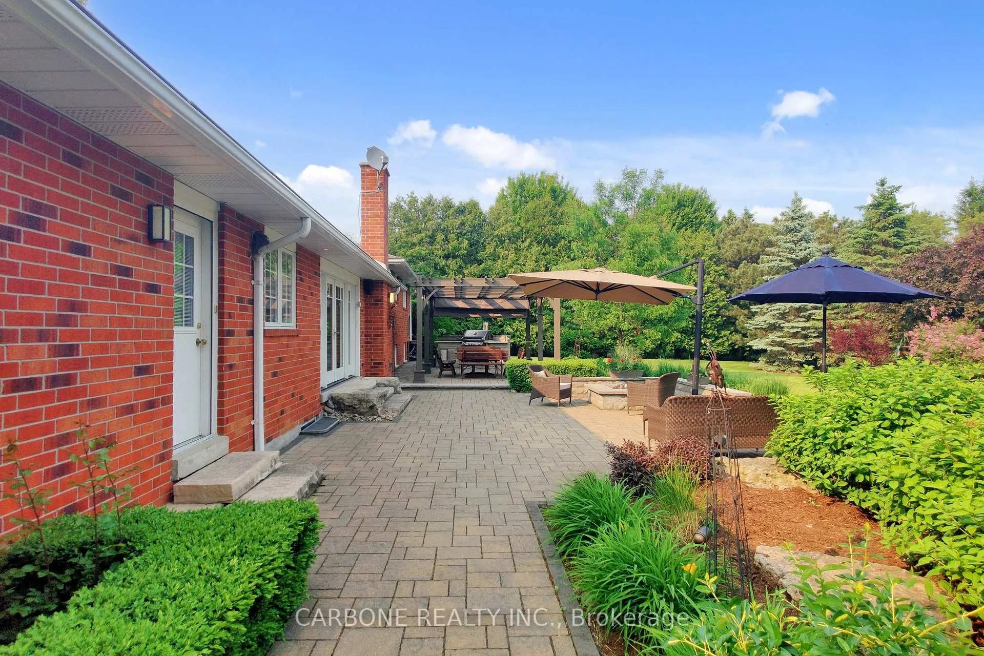 Photo 40 of 335 Forde Crescent, King, King City — HOMEH