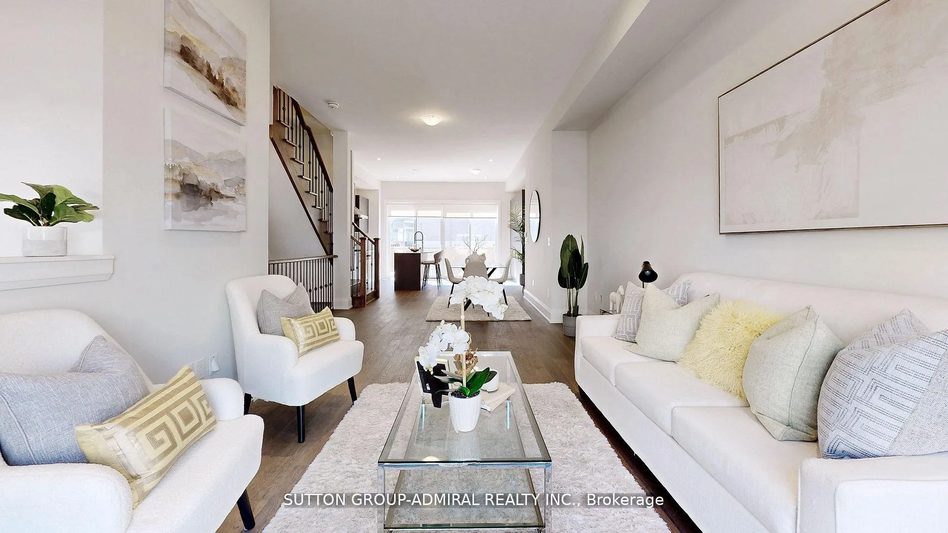 Photo 6 of 247 Smallwood Circle S, Vaughan, Brownridge — HOMEH