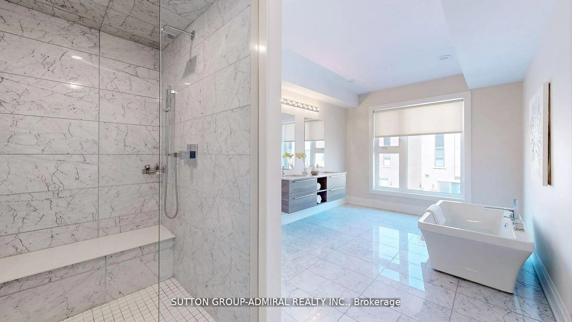 Photo 24 of 247 Smallwood Circle S, Vaughan, Brownridge — HOMEH