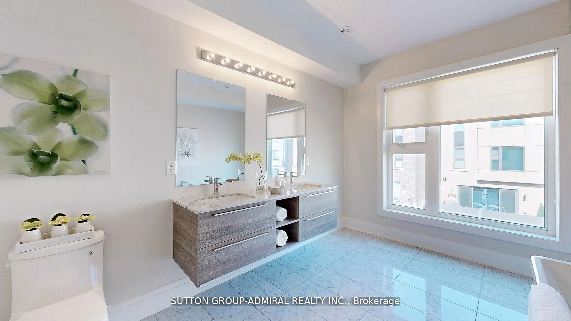 Photo 25 of 247 Smallwood Circle S, Vaughan, Brownridge — HOMEH