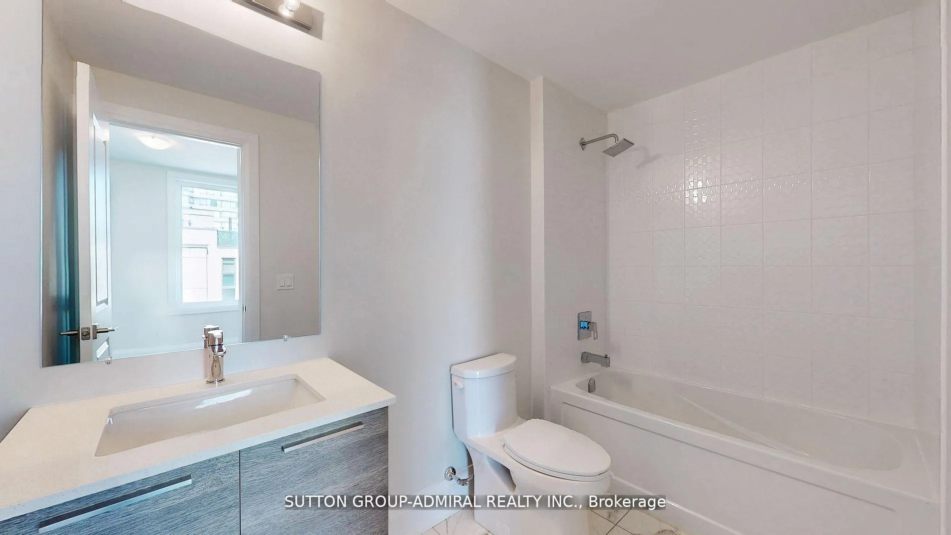 Photo 29 of 247 Smallwood Circle S, Vaughan, Brownridge — HOMEH