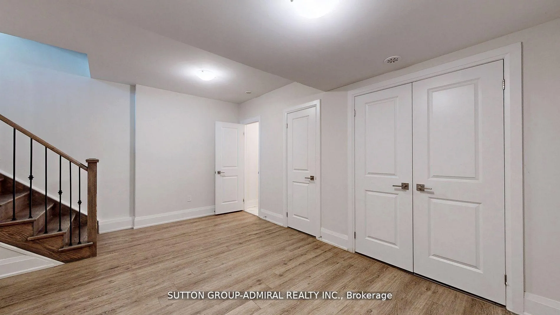 Photo 35 of 247 Smallwood Circle S, Vaughan, Brownridge — HOMEH