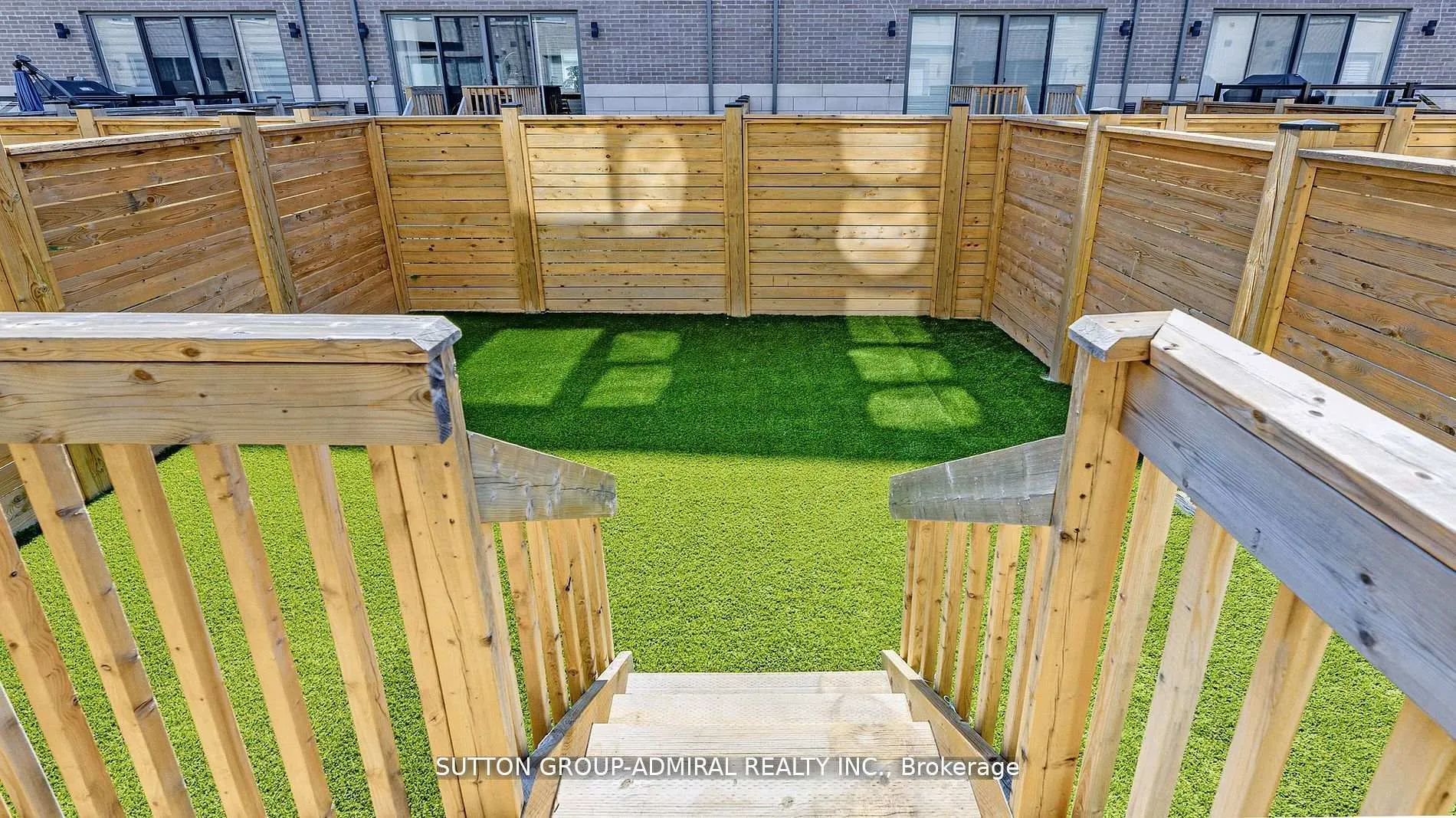 Photo 37 of 247 Smallwood Circle S, Vaughan, Brownridge — HOMEH