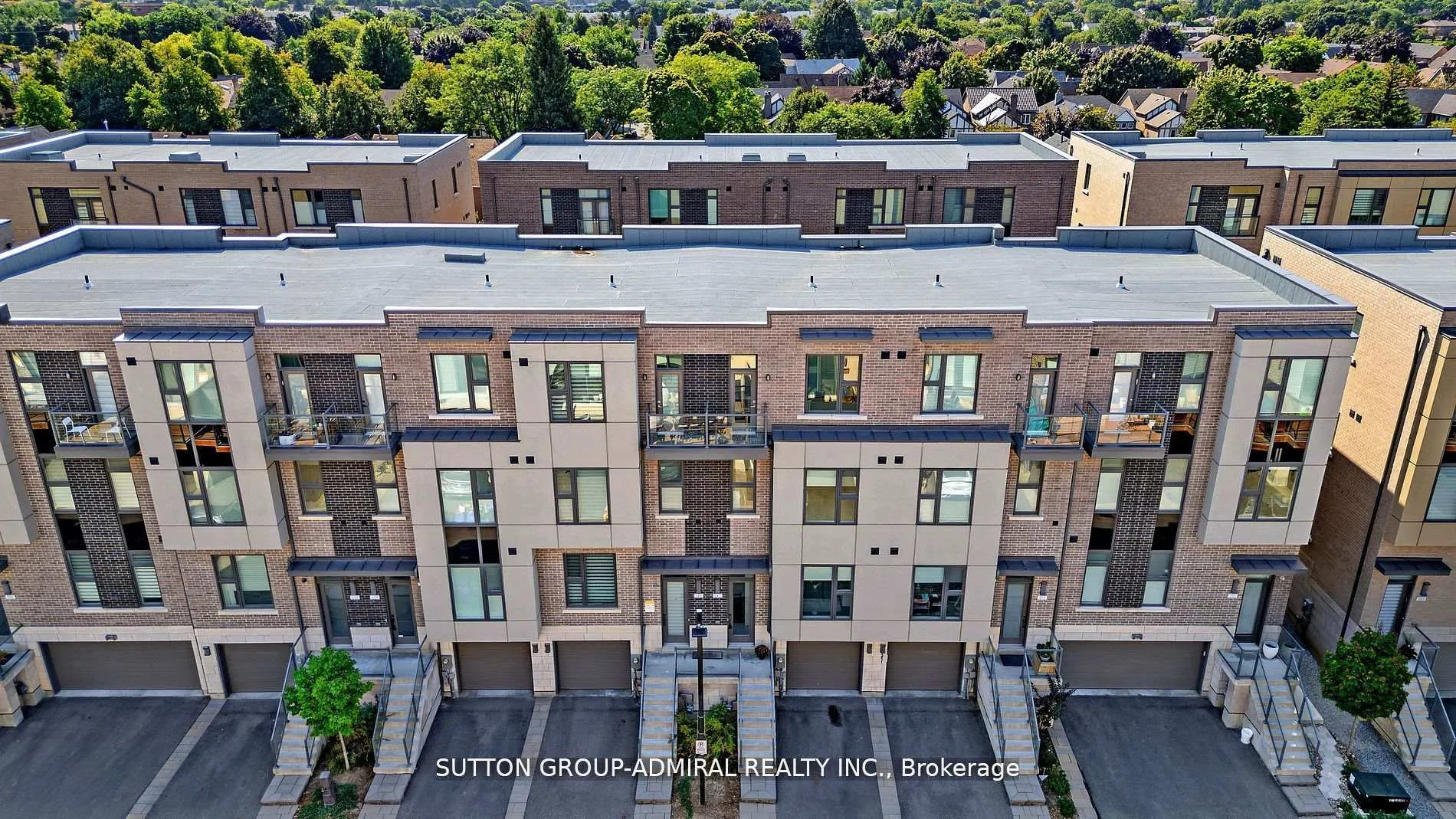 Photo 39 of 247 Smallwood Circle S, Vaughan, Brownridge — HOMEH