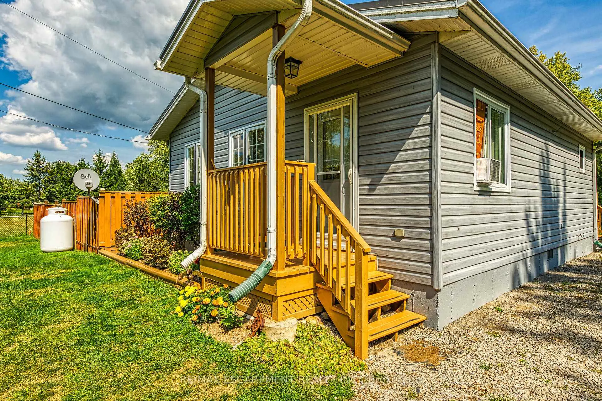 Photo 6 of 8 Downey Road, Haldimand, Dunnville — HOMEH