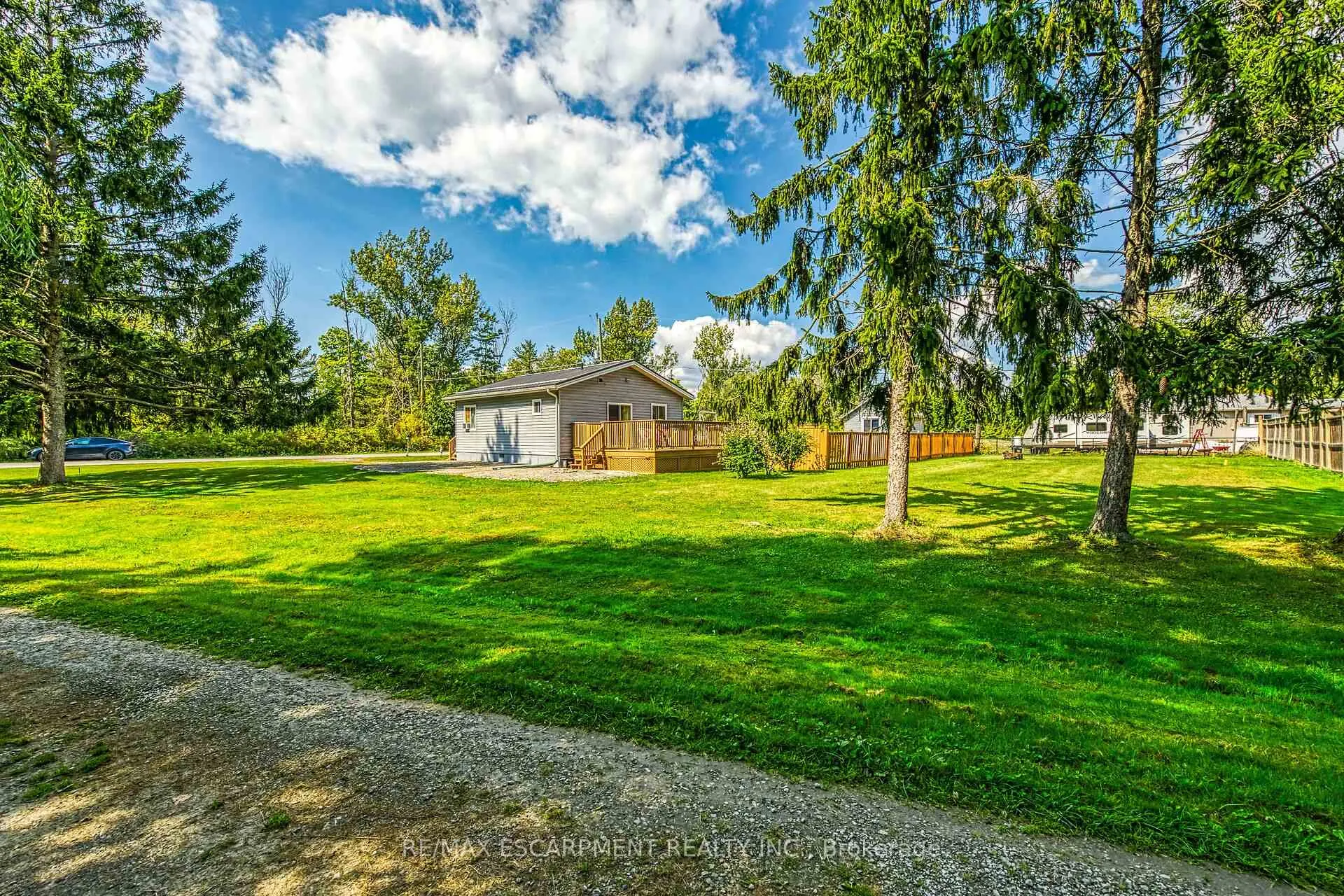 Photo 23 of 8 Downey Road, Haldimand, Dunnville — HOMEH
