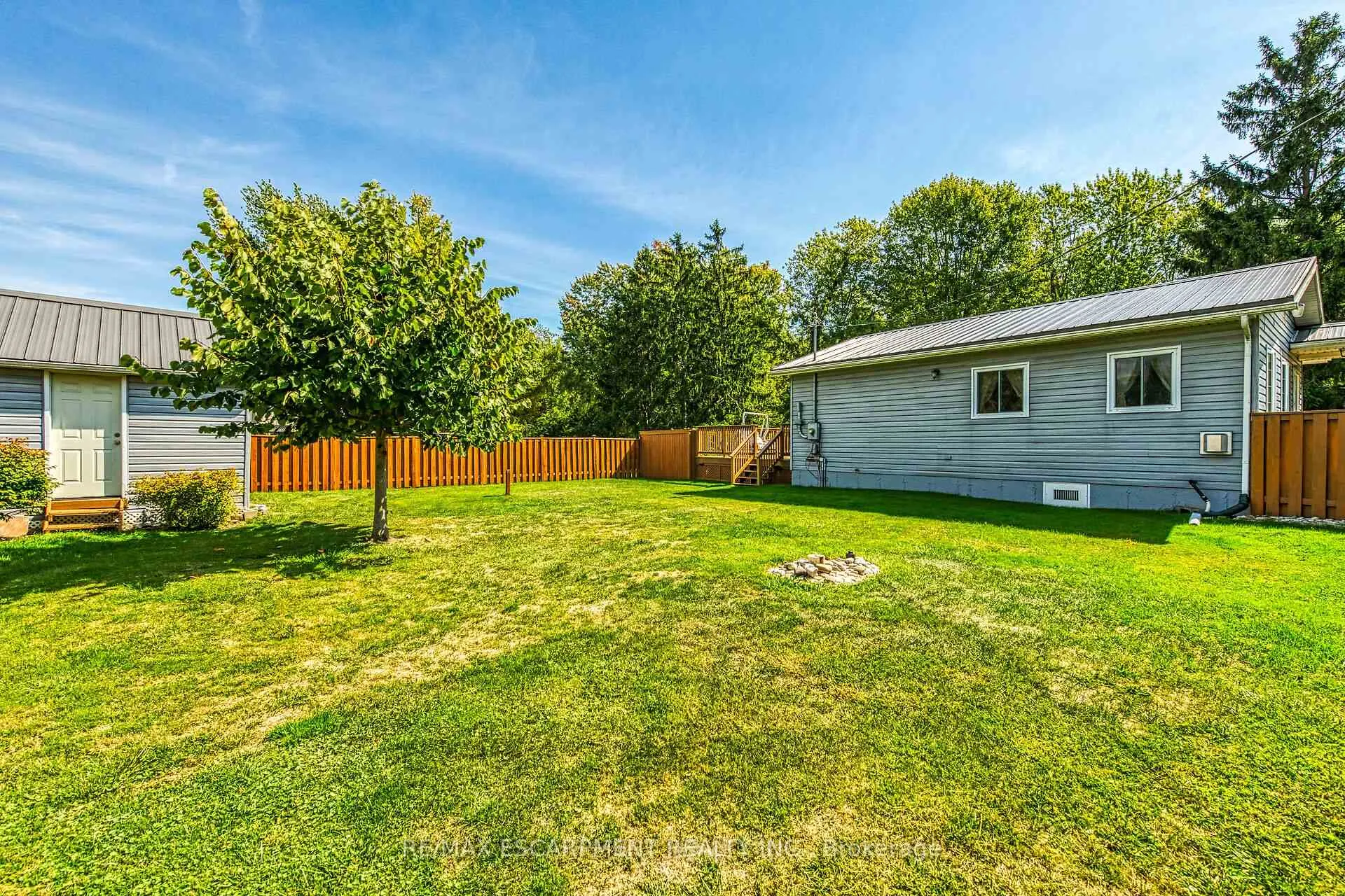 Photo 30 of 8 Downey Road, Haldimand, Dunnville — HOMEH