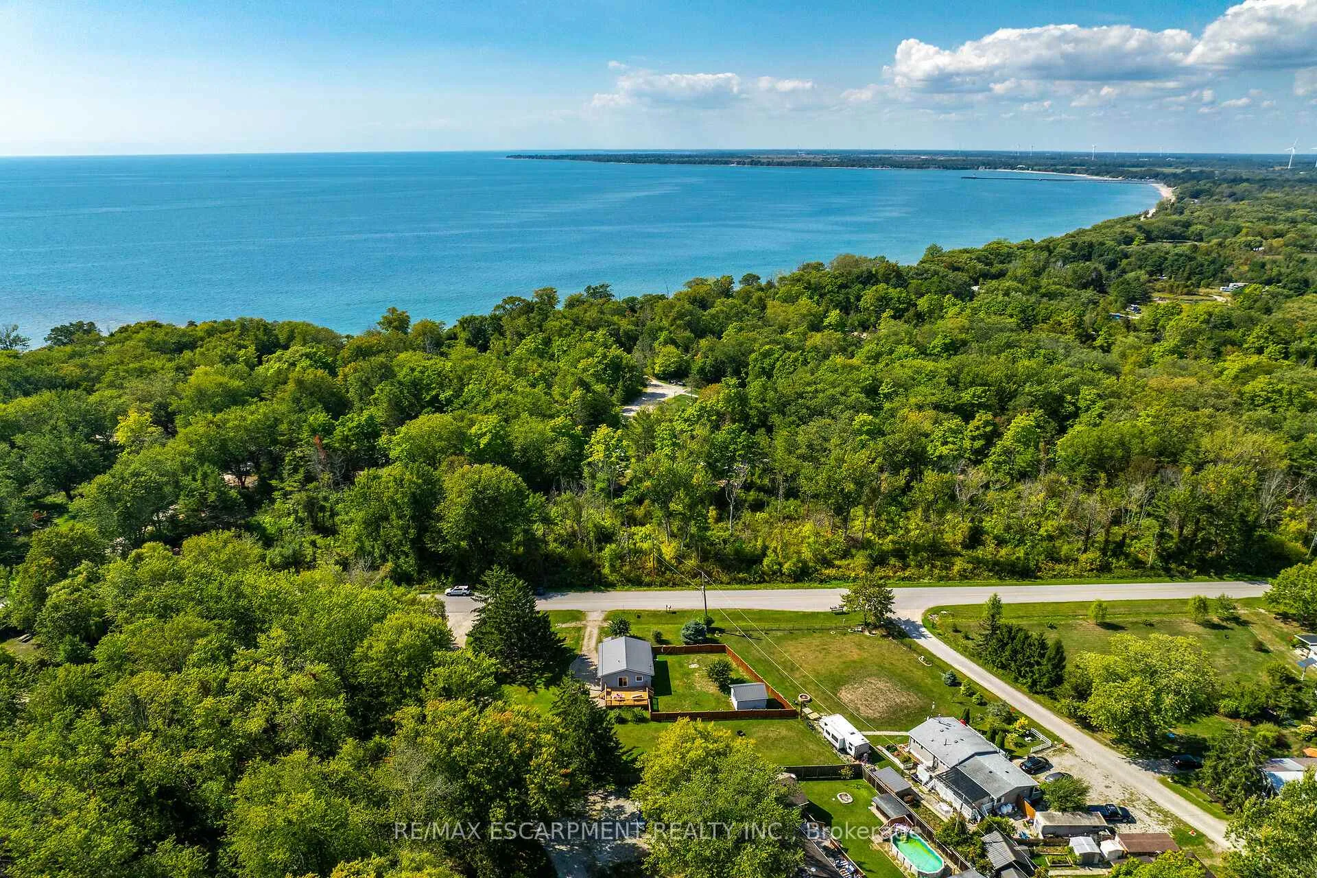 Photo 40 of 8 Downey Road, Haldimand, Dunnville — HOMEH