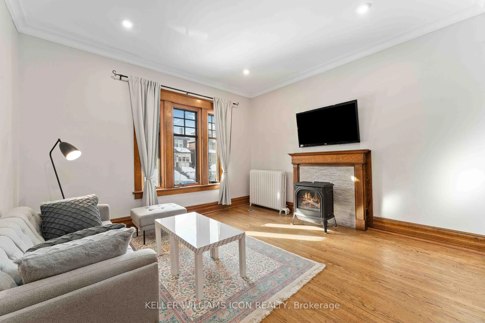 Photo 3 of 229 Powell Avenue, Ottawa, Glebe — HOMEH