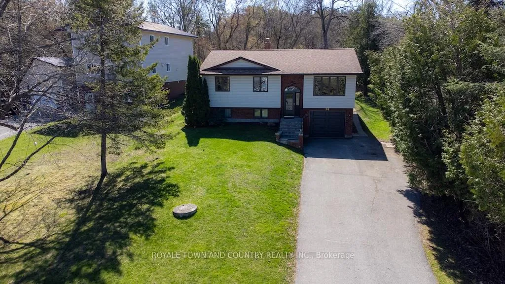 Photo 2 of 14 McGill Drive, Kawartha Lakes, Manvers — HOMEH