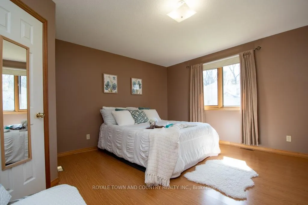 Photo 13 of 14 McGill Drive, Kawartha Lakes, Manvers — HOMEH