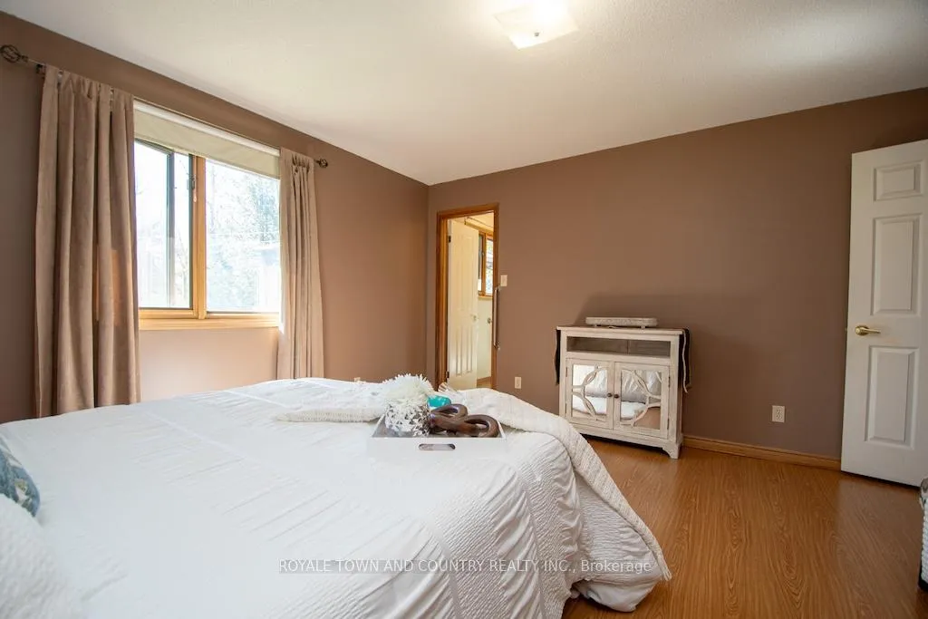 Photo 14 of 14 McGill Drive, Kawartha Lakes, Manvers — HOMEH
