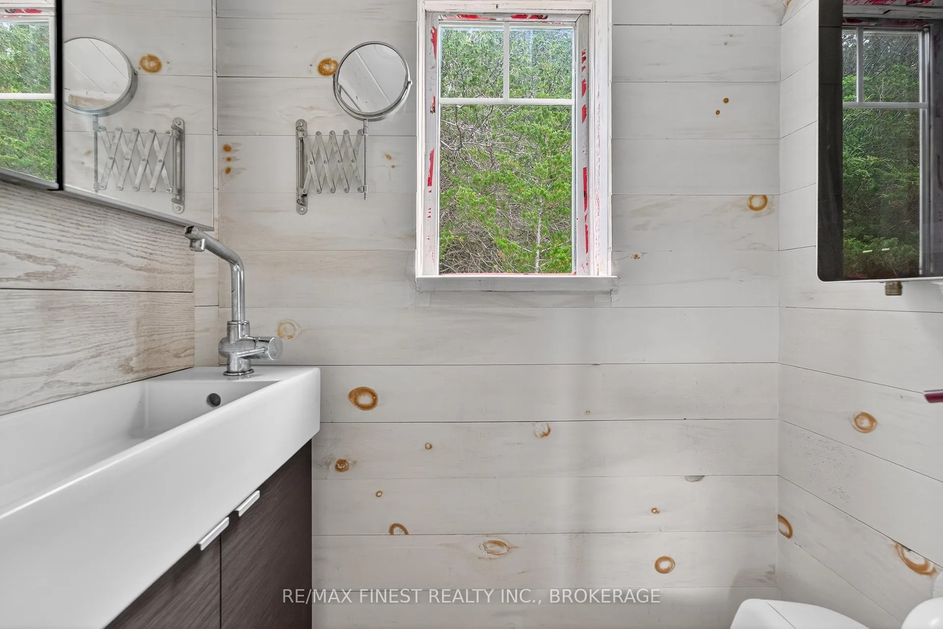 Photo 29 of 922 Lime Lake Road, Greater Napanee — HOMEH