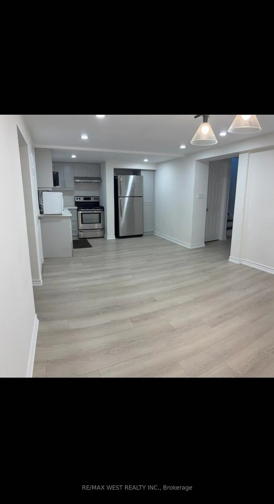 Front of Unit Basement, 28 Earl Street