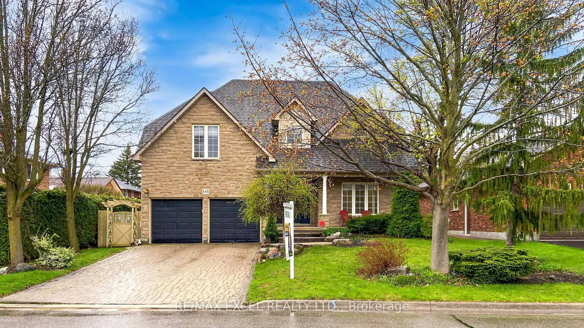 Photo 1 of 143 Samac Trail, Oshawa, Samac — HOMEH