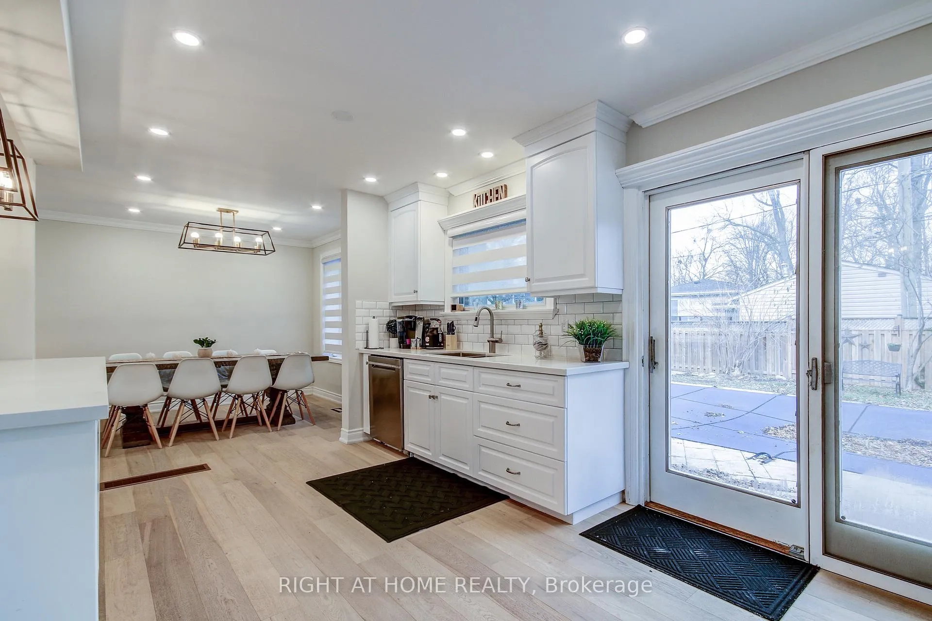 Photo 16 of 5264 Woodhaven Drive, Burlington, Appleby — HOMEH