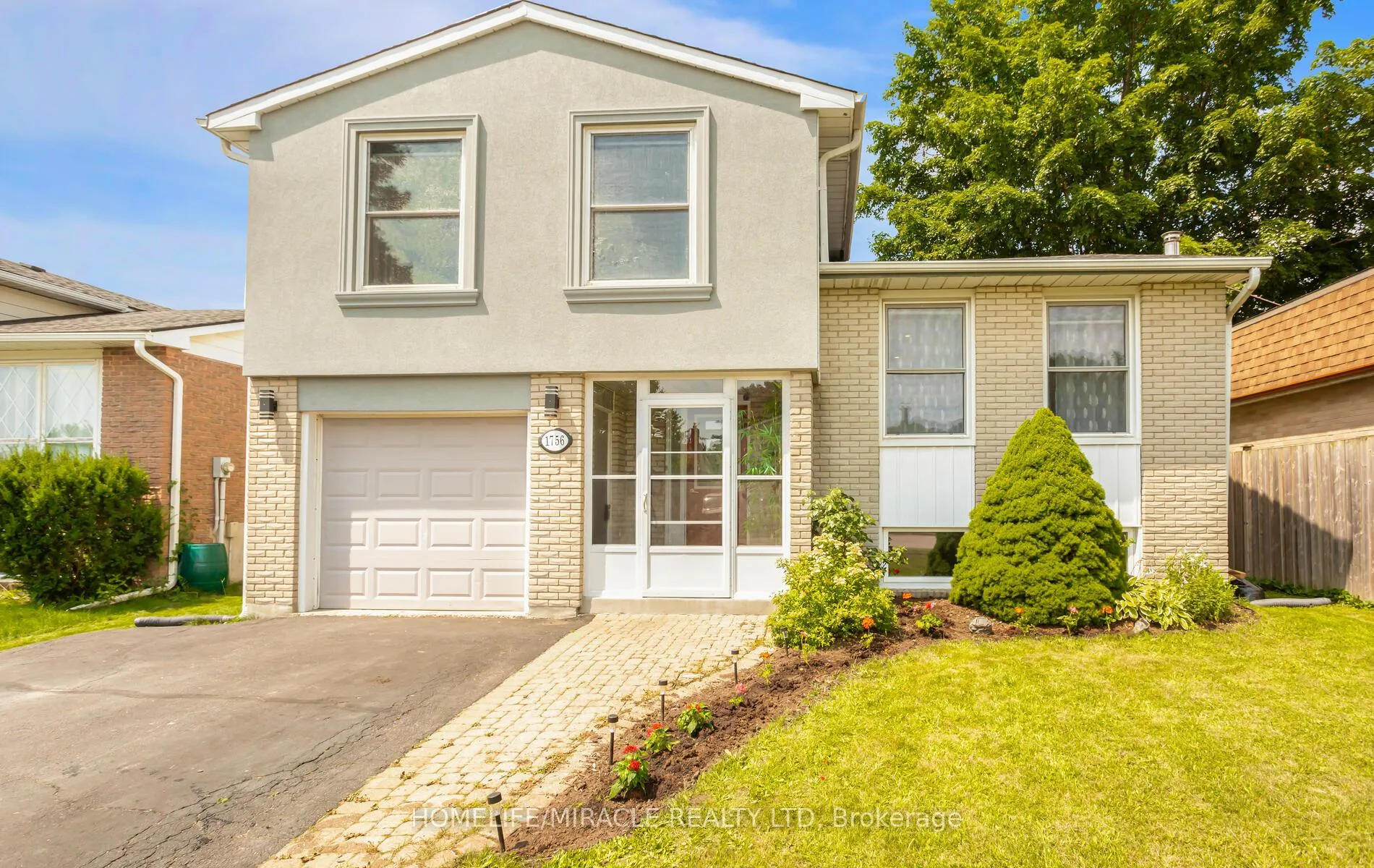 Photo 4 of 1756 Briarwood Drive, Cambridge, Galt City Centre — HOMEH