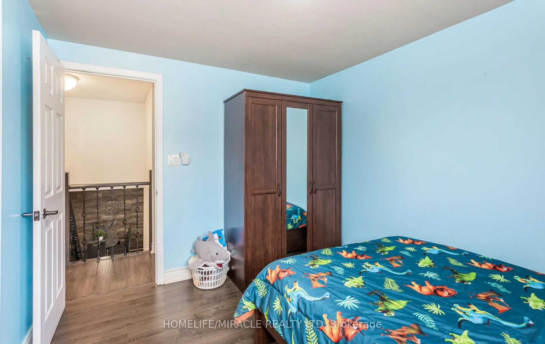 Photo 32 of 1756 Briarwood Drive, Cambridge, Galt City Centre — HOMEH