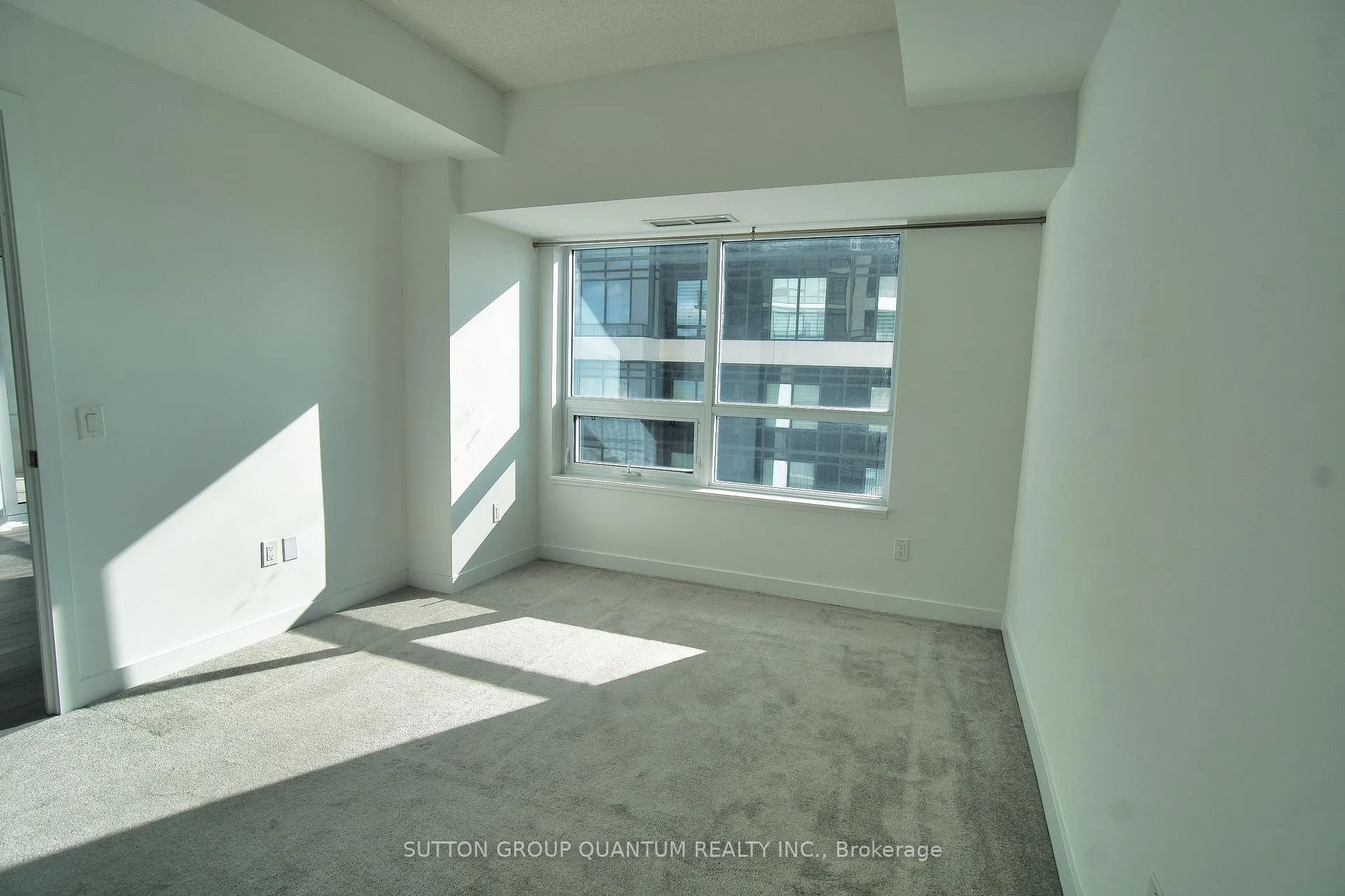 Photo 10 of Unit 604, 1455 Celebration Drive, Pickering, Bay Ridges — HOMEH