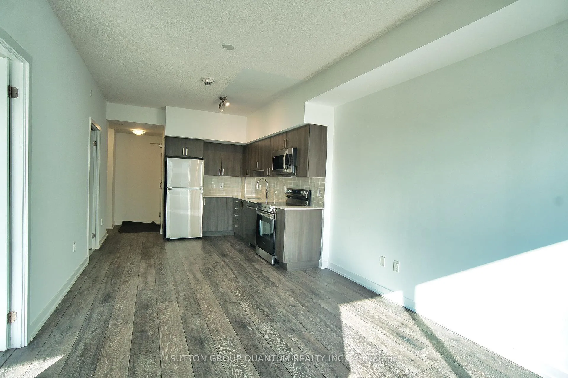 Photo 13 of Unit 604, 1455 Celebration Drive, Pickering, Bay Ridges — HOMEH
