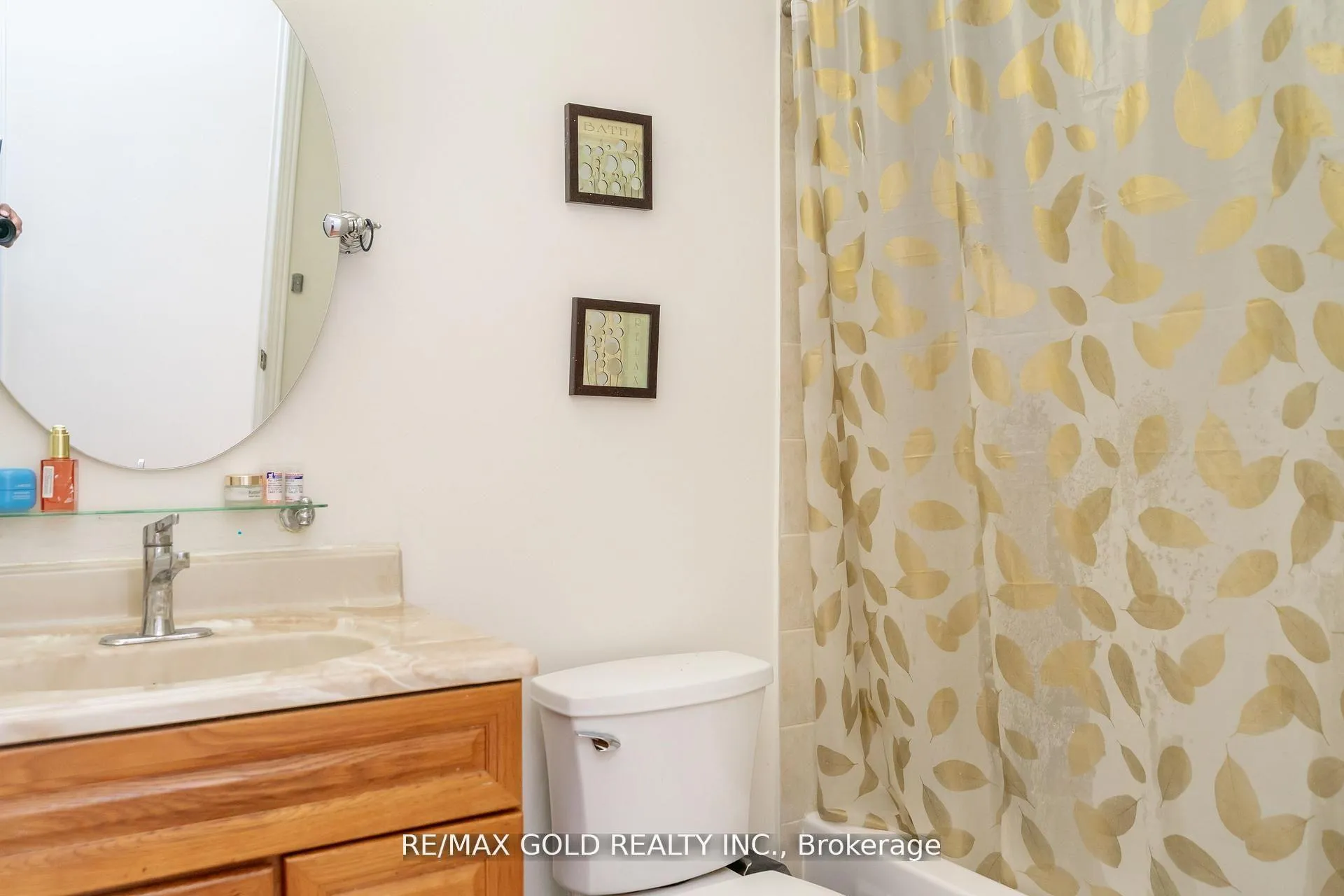Photo 28 of 32 Rubysilver Drive, Brampton, Vales of Castlemore — HOMEH