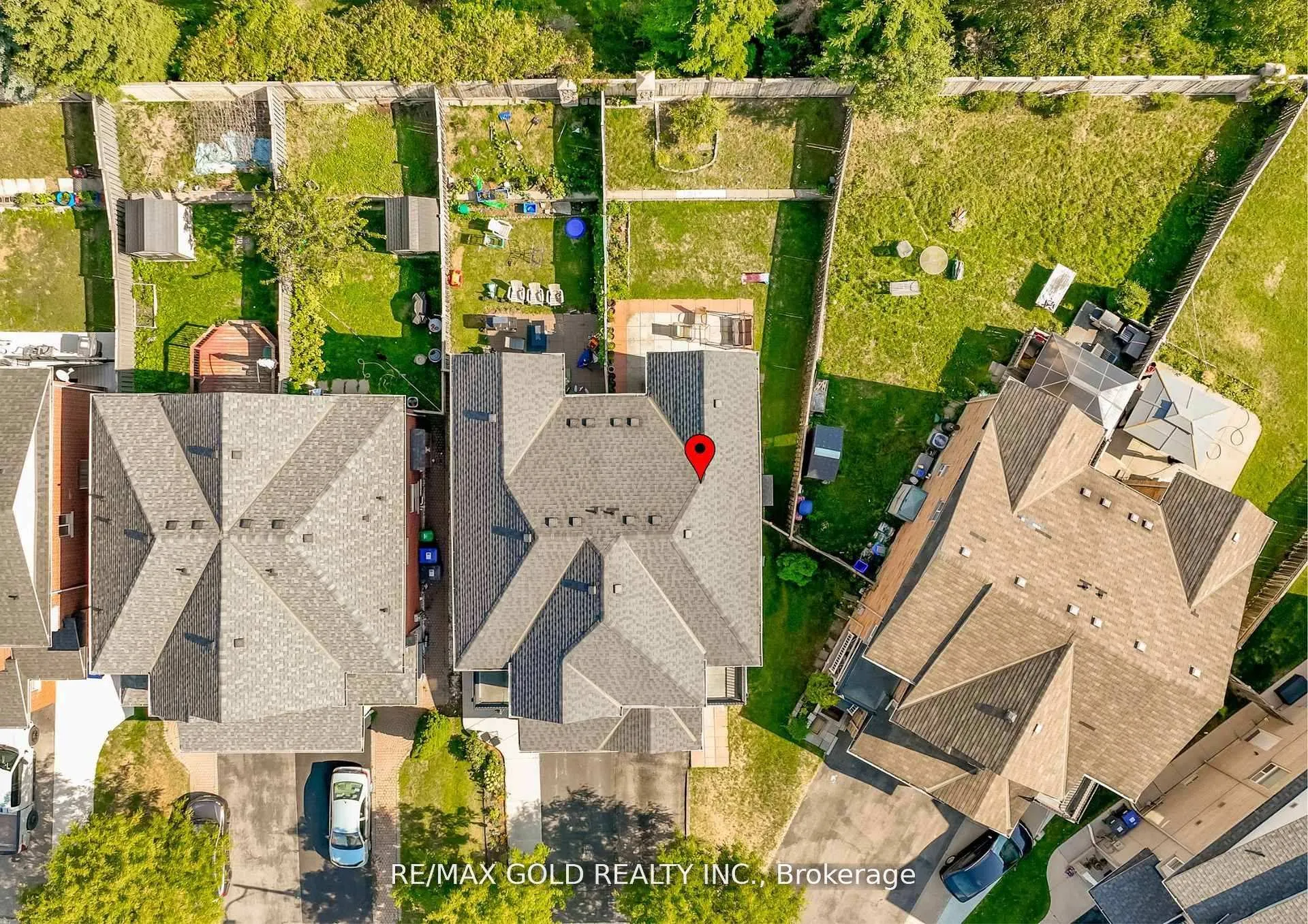 Photo 35 of 32 Rubysilver Drive, Brampton, Vales of Castlemore — HOMEH
