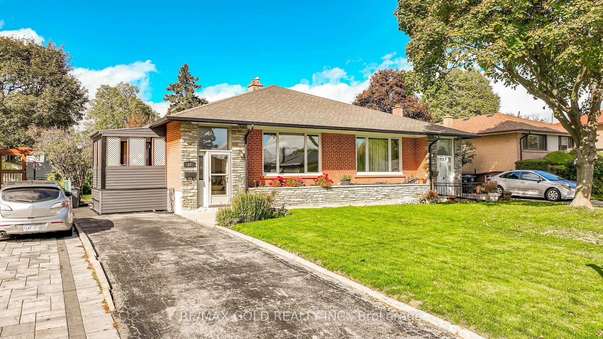 Photo 4 of 57 alderbury Crescent, Brampton, Avondale — HOMEH